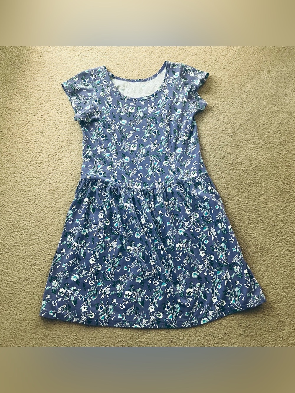 Brand new 🦋🪻🌿 floral drop waist dress with pockets 100% cotton